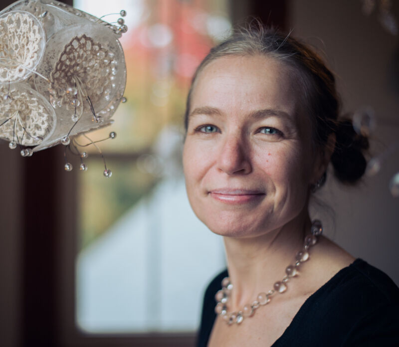 Headshot of a smiling woman